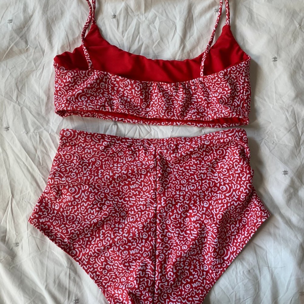 Reformation Malibu Bikini Top + Mandalay Bottom - Picture 5 of 5